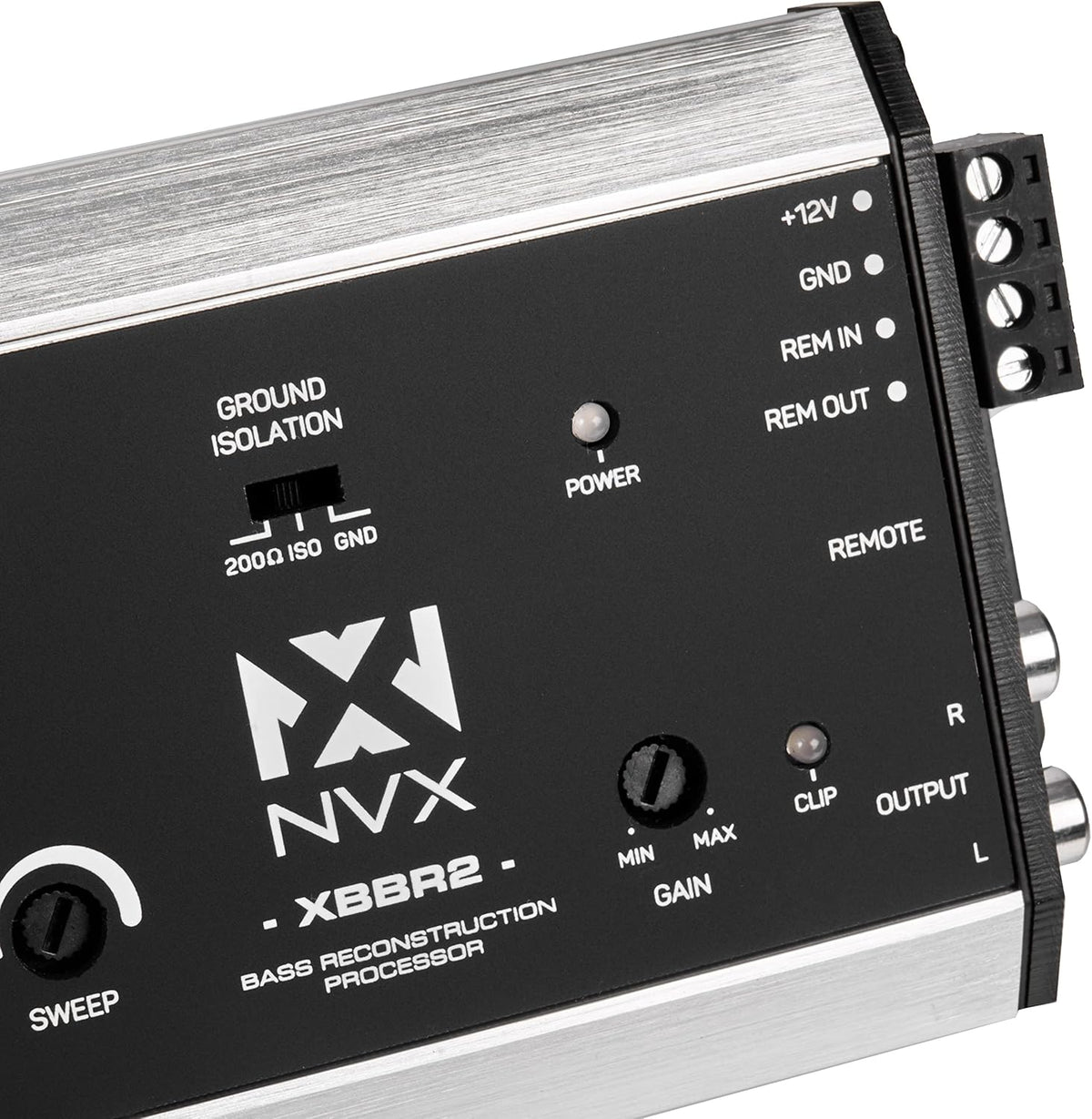 2-Channel Bass Restoration Processor and Line Output Converter D669378