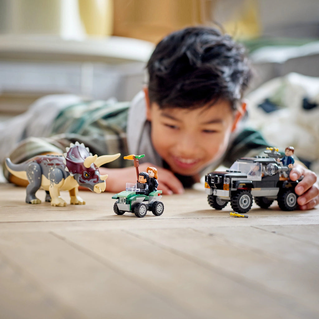 LEGO Jurassic World Dino Combo Pack 66774 Toy Value Pack, 2 in 1 Triceratops and Velociraptor Gift Set, Jurassic World Toy with Dinosaur and Truck Toys, Christmas Gift for Kids Ages 7 and Up I13144