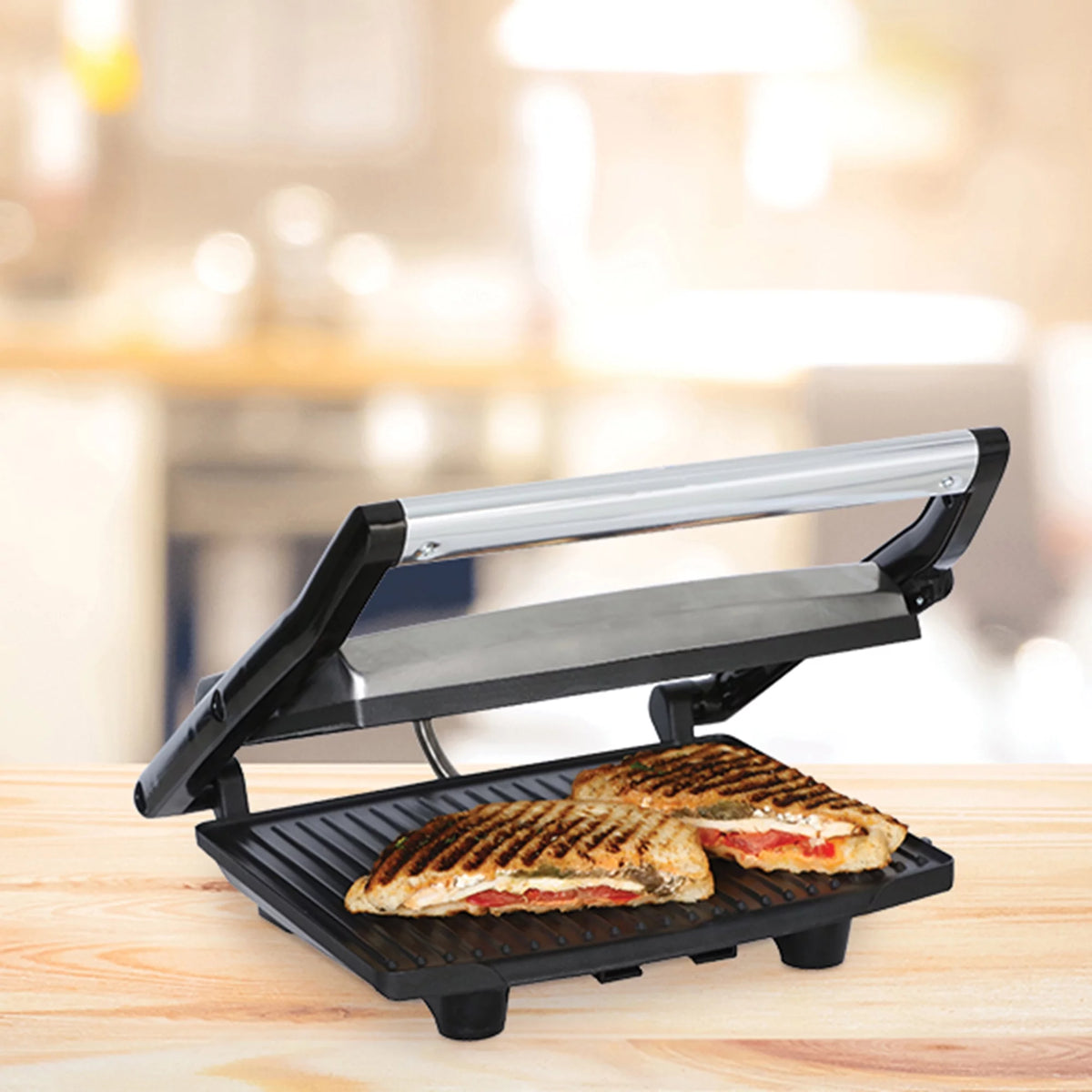 Compact Non-Stick Panini Press and Sandwich Maker R794