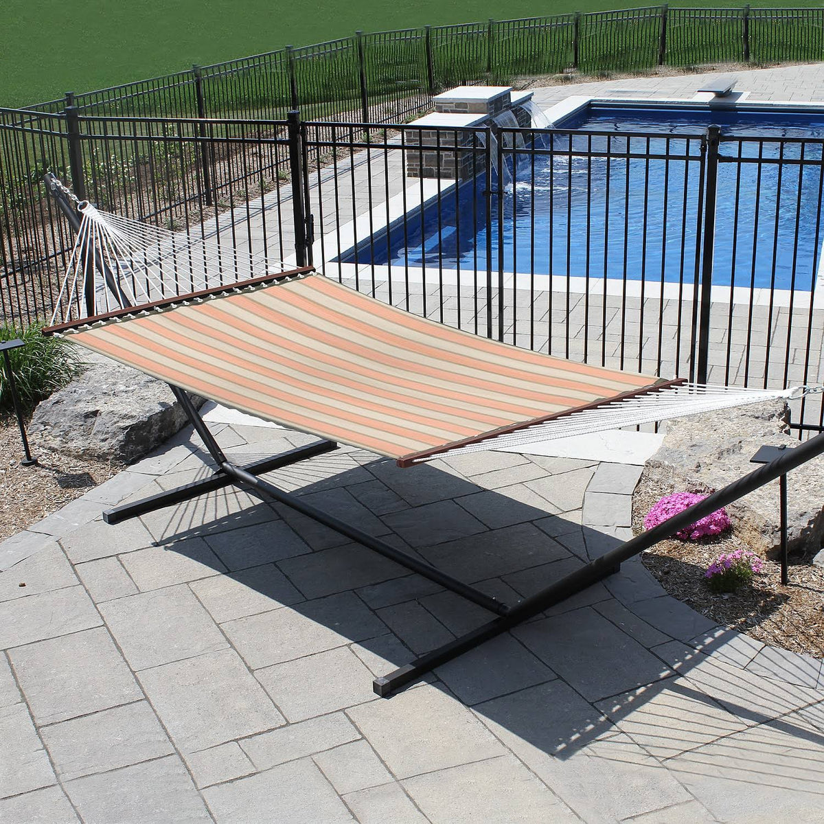 Double Sunbrella Quilted Hammock Z4225