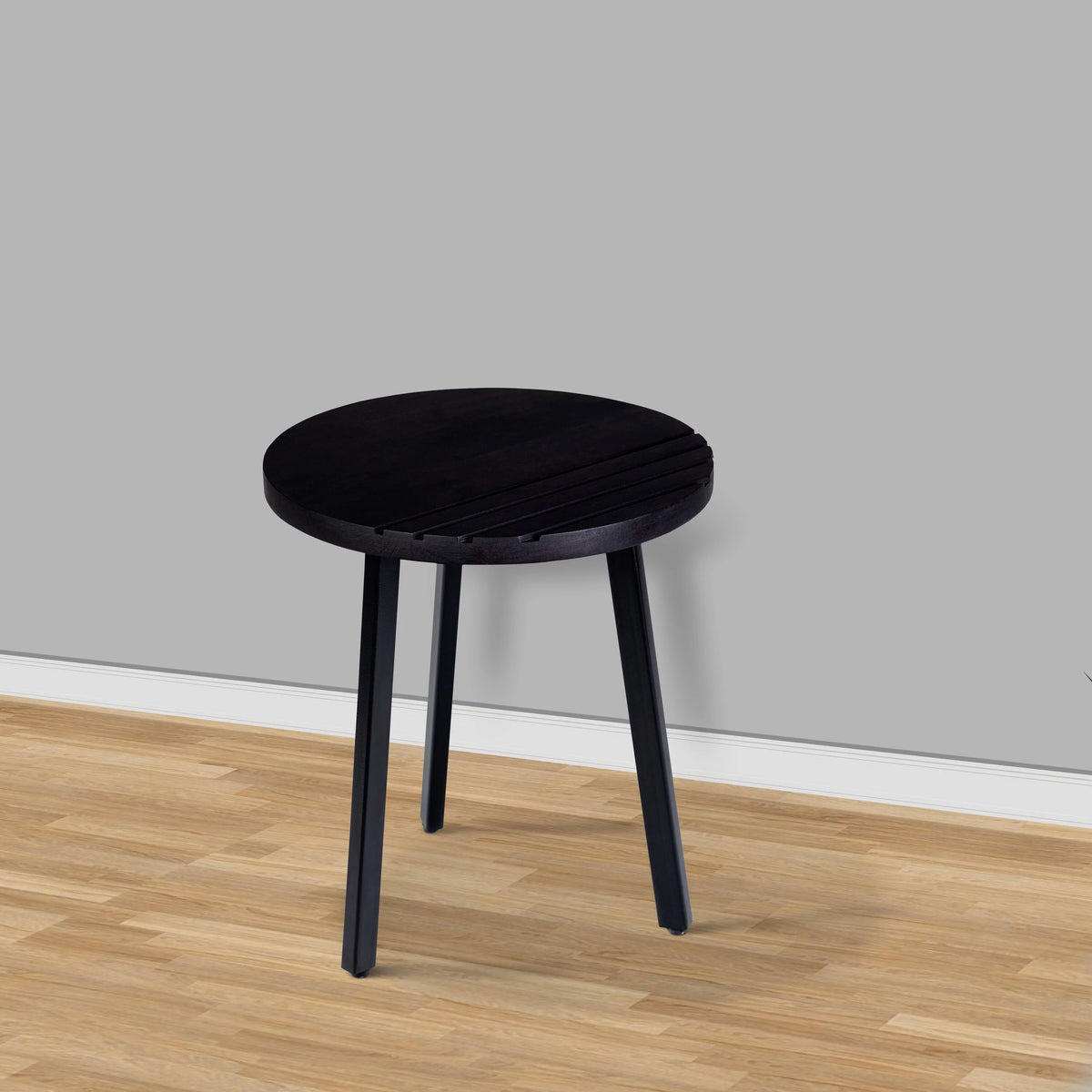 18 Inch Round Mango Wood Side End Table C551