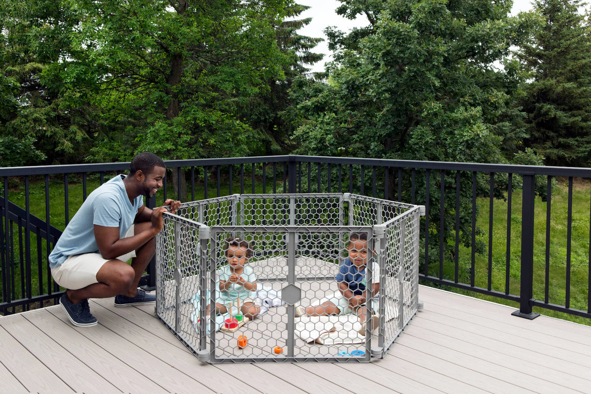 Plastic 192 inch Super Wide Baby Gate and Play Yard J451064